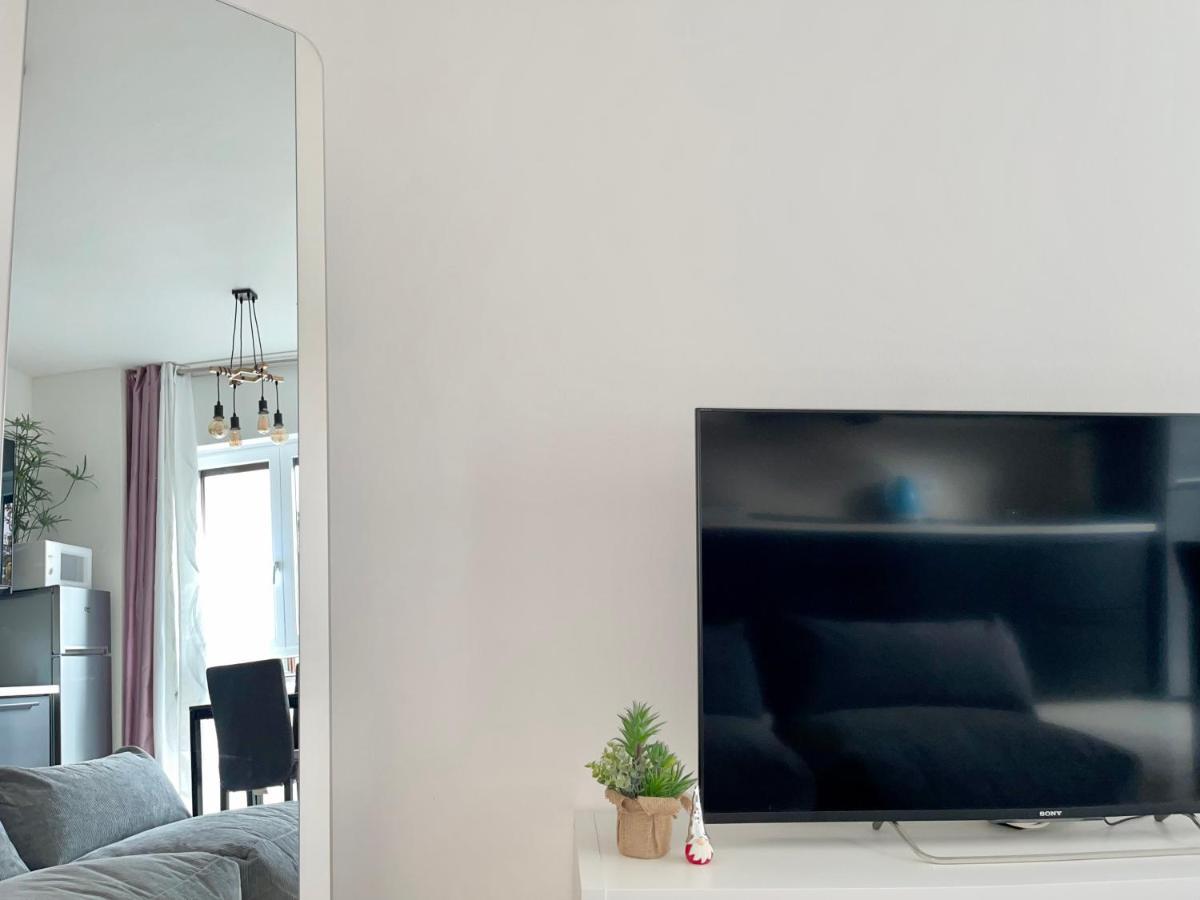 The White House, Modern Apartment In Center Milano Exteriör bild